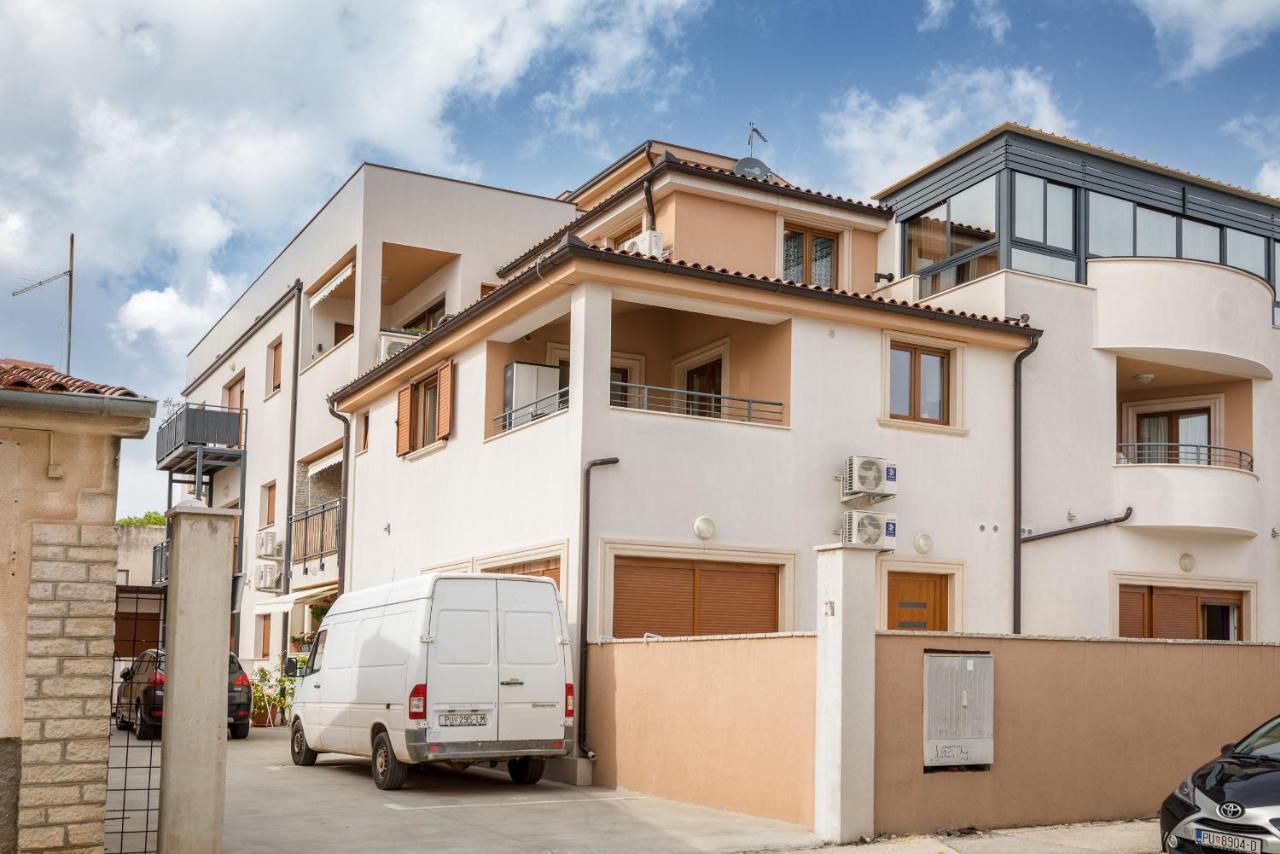 Apartment Bailey Pula Exteriér fotografie