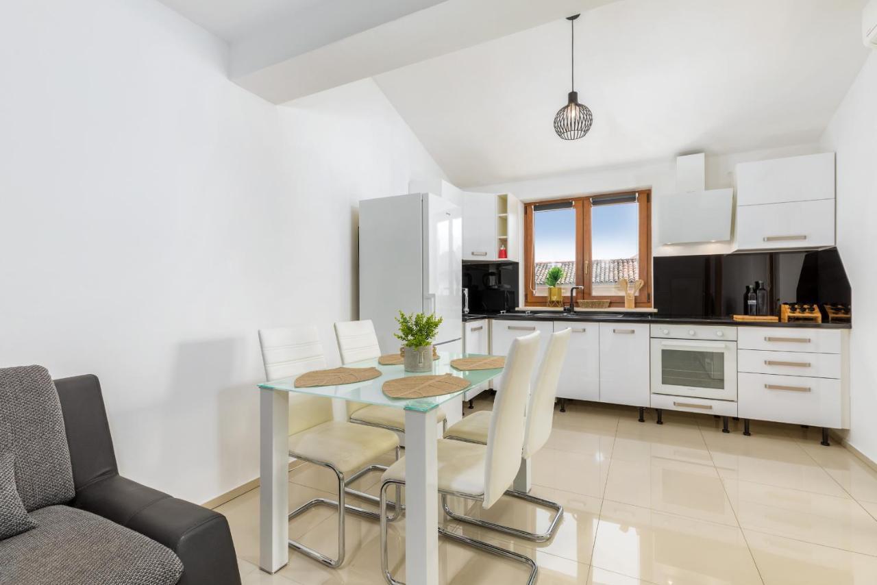 Apartment Bailey Pula Exteriér fotografie